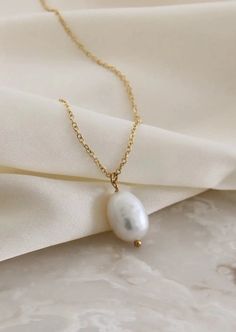 Pearl Pendant Necklace - Gold Cool Clothing, Pearl Drop Necklace, Pearl Pendant Necklace, Drop Necklace, Reusable Bags, Gold Pendant Necklace, Pearl Drop, Pearl Pendant, Hand Picked