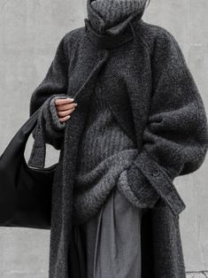 Alpaca and wool blend maxi coat with raglan sleeves. High collar with cross over button closure. Model is in MINUSEY ONE SIZE. ✔️ Free worldwide express shipping over $100✔️ Loved by 6,500+ customers✔️ Limited edition collections, maximum style⠀⠀⠀⠀⠀⠀⠀⠀⠀Stay ahead of the trend with can’t-find-anywhere-else staples. Your closet will thank you 💕* MINUSEY ONE SIZE = EU 34-38, US 2-6* 10% Alpaca / 70% Wool / 20% Nylon* Dry clean* Made in Korea - Model Height: 172cm/5'7" (US2, EU34) Wool Fashion, Maxi Coat, Oversized Coat, 가을 패션, Dress Plus Size, Mode Inspiration, Beach Jewelry, Fashion And Lifestyle, High Collar