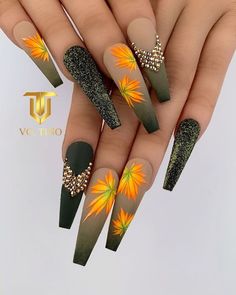 November Nail Designs, November Nails, Her Nails, Fall Acrylic Nails, Acrylic Nails Coffin Pink, Autumn Nails, Fall Nail