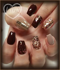 Gold Gel Nails, Nail Polish Art Designs, Simple Fall Nails, Golden Nails, Halloween Acrylic Nails, Fingernail Designs, Diva Nails