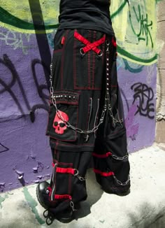 Trap Pants Goth, Diy Trip Pants, Trip Pants Outfit, Tripp Pants Diy, Tripp Nyc Pants Outfit, Trip Nyc Pants, Trap Pants, Tripp Pants Outfit, Goth Boy Outfits