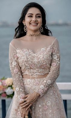 Stylish Lehenga Designs, Engagement Dress For Bride Indian, Kerala Engagement Dress, Engagement Dress For Groom, Christian Wedding Dress, Christian Wedding Gowns, Stylish Lehenga, Engagement Dress For Bride, Engagement Lehenga