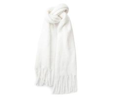 Stay cozy in style this season thanks to this scarf that features a soft fuzzy texture and trendy fringe trim. It's the perfect accessory for cold-weather days. Cozy Winter Scarves With Fringe, White Scarf For Cold Weather In Fall, Chic White Scarves For Fall, White Cozy Scarves For Fall, Cozy White Scarf For Fall, Cozy White Scarves For Fall, Beach Skirt Outfit, White Scarf Outfit, White Winter Scarf