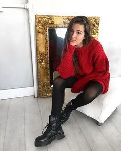 Pinterest Winter Outfits, Red Sweater Dress, Chic Sweater, Sweater Outfit, Black Stockings, Chic Sweaters, Pinterest Outfits, Red Sweater