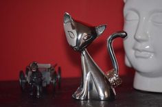 Cat Ring Holder, Silver Cat Ring, Engagement Ring Holders, Metal Cat, Multiple Rings, Diamond Cluster Engagement Ring, Cat Ring, Ring Displays, Silver Cat