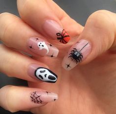 Halloween Nails Biab, Ghost And Pumpkin Nails, Spider Halloween Nails, Halloween Nails Spider, Nail Minimal, Scream Nails, Halloween Acrylic Nails