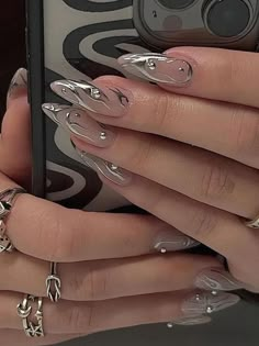 Amazing Nails, Silver Nail, Easy Nails, Y2k Nails, Nail Swag, Nailed It, Nail Inspiration