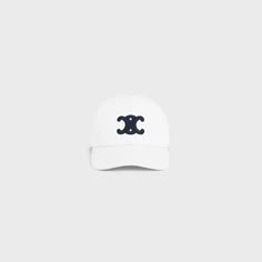 Curved Bill Baseball Cap With Logo, Luxury White Snapback Hat, Luxury White Baseball Cap, Classic White Baseball Cap With Curved Brim, Classic White Baseball Cap With Logo Patch, Classic White Snapback Hat With Curved Bill, Luxury White Visor Hat, Classic White Hat With Logo Patch, Sporty White Baseball Cap With Logo Patch