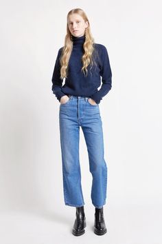 Levi's Ribcage Cropped Bootcut Jeans Jazz Icon | Karen Walker Levis Ribcage Jeans Outfit, Levis Ribcage Jeans, Cropped Bootcut Jeans, Cropped Jeans Outfit, Levi's Ribcage, Ribcage Jeans, Levis Outfit, Levis Ribcage, Winter Jeans