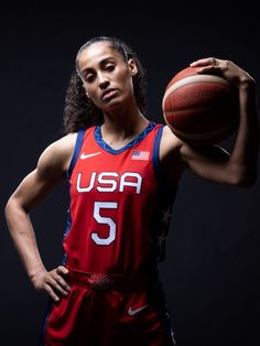 Women basketball jersey Basketball Headshots, Basketball Portraits, Athletic Photography, Sport Ideas, Basketball Senior Pictures, Fiba Basketball, Olympic Basketball, Sports Girl, Sports Photo