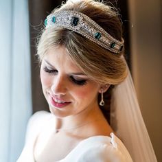 Sarah Duchess Of York, Bridal Accesories, Princess Tiara, Her Cut, Pakistani Bridal Dresses, Black Tie Wedding, Hair Vine, Pakistani Bridal