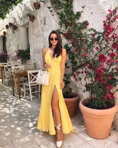 Greece Outfit, Yellow Maxi, Europe Outfits, Style Rock, Feminine Outfit, Date Outfits, Casual Fall Outfits, Estilo Boho