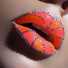 Lip Makeup Ideas, Neon Lips, Lip Art Makeup, Glitter Lipstick, Dead Girl, Lipstick Designs, Orange Lips, Beautiful Lipstick