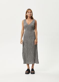 Afends Womens Asta - Seersucker Maxi Dress - Steel Check - Afends US. Hemp Fashion, 2024 Wishlist, Diy Outfits, Seersucker Dress, Wardrobe Update, Body Dress, Playing Dress-up, Chain Stitch, Womens Maxi Dresses