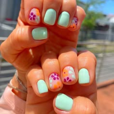 Summer Nails For Europe, Easter Nail Art Designs, Cute Nail Art Designs, Summery Nails, Cute Gel Nails, Her Nails, Summer Acrylic Nails, Get Nails, Nail Idea