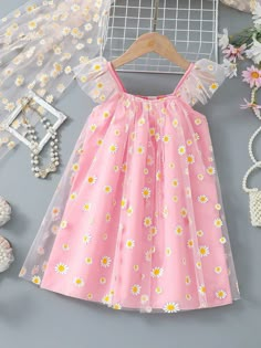 Baby Dress Diy, Kids Dress Collection, Baby Clothes Patterns Sewing, Kids Wear Girls, Kids Dress Patterns, Baby Dress Patterns