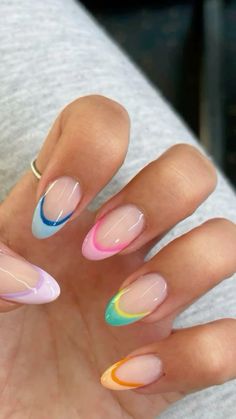 Unique Tip Nails, Colorful French Tips Almond, Pastel Beach Nails, Back To School Nails French Tip, Back To School Nail Inspo Almond, Nail Inspiration Back To School, Back To School Nails Acrylic Almond, Fun Concert Nails, Builder Gel Nail Ideas