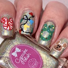 My Disney Christmas nails Disney Christmas Treats, Christmas Nails Design, Milk And Cookies For Santa, Christmas Eve Plate