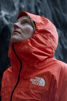 More than just a lightweight jacket, the Summit Series FUTURELIGHT™ Papsura is our lightest technical shell ever. It offers maximum weatherproof protection without sacrificing comfort. North Face Photography, Nort Face, Rain Coats, North Face Brand, North Face Rain Jacket, Summit Series, Mindset Coach, Art Things, Adventure Photography