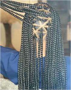 Medium Knotless Triangle Box Braids Knotless Braids With Triangles, Triangle Knotless Box Braids Medium, Triangle Box Braids Medium, Medium Triangle Part Knotless Braids, Triangle Knotless Box Braids, Triangle Part Knotless Braids, Box Braid Ideas