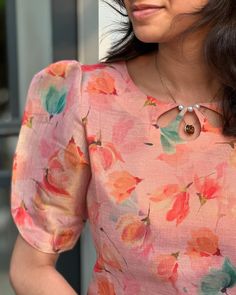 Kurti Sleeves Designs Latest Fashion, Floral Print Kurti, Sleeves Design For Kurtis, Neck Models, Latest Kurti Designs, Dress Designs For Stitching, Onam Outfits