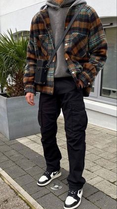 Trans Men Outfits, Trans Men Fashion, Trans Man Outfits, Trans Guy Outfits, Trans Masc Outfits, Streetwear Men Outfits Street Fashion, Masc Outfit, Flannel Outfits Men, Trans Masc