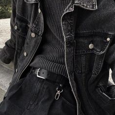 Fancy Outfit Ideas Men, Edgy Fashion Men, Grunge Outfits Men Edgy, Mens Goth Outfits, Grudge Aesthetics Outfits Male, Dark Clothes Men, Grunge Male Fashion, Grunge Man Outfit, Alternative Male Fashion