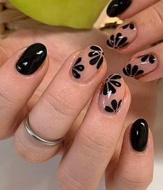 Sugar Diet, Unghie Nail Art, Colorful Nails, Black Nail Designs, Cute Gel Nails, Black Ombre, Black Nail, Short Nail Designs