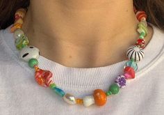 Diy Chunky Necklace, Beaded Necklace Chunky, Chunky Beaded Necklace, Minimalist Accessories Jewellery, Chunky Stone Necklace, Colorful Statement Necklace, Chunky Pearl Necklace, Chunky Bead Necklaces, Colorful Necklace