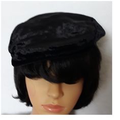 Forever 21 Black Crushed Velvet Cabby Hat. Featuring A Puffed Crown And A Semi Hidden Brim. Nwt Black Gothic Mini Hat With Curved Brim, Velvet Bucket Hat, Cabby Hat, Black Fur Bucket Hat, Forever 21 Hats, Black Soft-washed Cotton Hat, Crushed Velvet, Forever 21, Accessories Hats