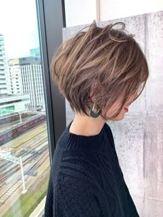 Bob Pendek, Short Dark Hair, Short Brown Hair, Asian Short Hair, Choppy Bob Hairstyles, Latest Short Hairstyles, Short Bob Haircuts, Short Bob Hairstyles