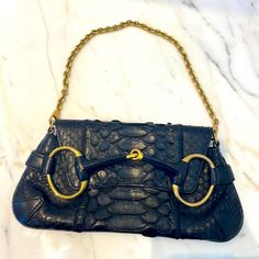 Beautiful And Authentic Python Gucci Bag With Detachable Chain! Can Be Used As As A Clutch Or A Handbag! Gucci Bags, Python, Gucci Bag, Evening Bags, Mini Bag, Bag Lady, Gucci, Handbags, Chain