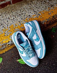 نایک اس بی دانک بدون ساق آبی || Nike SB Dunk Low Blue Essential Paisley (کد ۲۲۸) Dunk Low Blue, Blue Dunks, Nike Sb Dunk Low, Nike Sb Dunk, Nike Sb Dunks Low, Sb Dunk Low, Sb Dunk, Blue Paisley, Nike Dunk Low