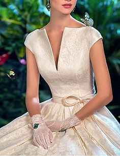 Jeweled Wedding Dress, Satin Short Sleeve, Satin Bridal Gowns, Cheap Wedding Dresses Online, Cheap Wedding Dresses, Satin Short, Formal Dresses For Weddings, Moda Vintage, Online Wedding Dress