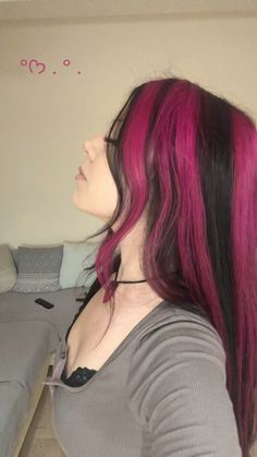 my pink n black skunk highlights !!  #alt#alternative#pink#pinkhair#draculaura#monsterhigh#grunge#y2k#hair#haircolor#feed#skunk#alternativegirl Streaked Colored Hair, Hair Inspo Dyed Hair, Black Hair With Pink And Purple Streaks, Hair Dye Ideas For Black Hair Highlights, Pink And Black Skunk Stripe Hair, Black And Pink Striped Hair, Pink And Black Skunk Hair, Brown Hair With Colored Streaks, Black And Pink Hair Dye Ideas