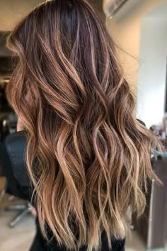 Cinnamon Balayage, Caramel Hair Color, Caramel Brown Hair, Caramel Hair, Brunette Balayage Hair, Caramel Highlights, Brown Hair Balayage