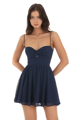 Cute Formal Dresses, Twist Dress, Twisted Dress, Lucy In The Sky, Sorority Outfits, Grad Dresses, Cute Everyday Outfits, Hoco Dresses, Dress Ideas