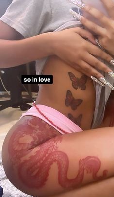 #follow #tattoos #tattooart #tattooideas #blogging #blogger #blog Tattoo Mehndi, 42 Tattoo, Cute Thigh Tattoos, Body Tattoo Design, Tattoos Infinity, Hand Tattoos For Girls, Cute Hand Tattoos, Pretty Hand Tattoos, Tattoos For Women Half Sleeve