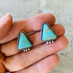 Navajo Signed Sterling Silver & Kingman Turquoise Earrings! Condition: Brand New, Handmade! Stamped Sterling And Signed J! Too Cute! See Photos! Retail $300! Hanging Length 7/8” X 5/8” W! This Only For One Pair Of Earrings, The Other Items Are Listed Separately! I Have Multiple Native American, Navajo, Zuni, Taxco, Antique, Vintage, And Other Designer Items If You Want To Check Out My Other Listings! Sorry, No Trades! Same Day Shipping When Possible! New Items Posted Every Week! Any Questions, L Silver Smith Jewelry, Western Silversmithing, Antique Turquoise Jewelry, Navajo Silver Jewelry, Vintage Turquoise Jewelry, Silver Smithing, Jewelry Wishlist, Native American Jewelry Navajo, Antique Turquoise