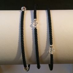 Handmade And Designed By Me. Clear Genuine Swarovski Crystals, Black Seed Beads, & Silver Beads On Memory Wire. Beaded Bracelets Silver, Memory Wire Earrings, Crystals Black, Beaded Memory Wire Bracelets, Beaded Memory Wire, Memory Wire Bracelet, Strung Beads, Diy Wire Jewelry, Memory Wire Bracelets