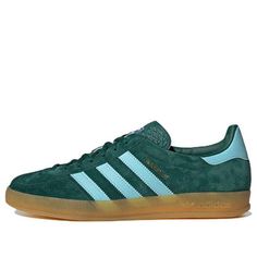 The adidas Gazelle 'Collegiate Green Hazy Sky' is a stylish and modern sneaker that is perfect for everyday wear. Its silhouette is inspired by the classic Gazelle series and features a collegiate green upper with a hazy sky sole. The sole is made of durable material that provides comfort and support for all-day wear. Whether you're running errands or heading to the office, the Gazelle 'Collegiate Green Hazy Sky' is the perfect choice for a fashionable and comfortable look. (SNKR/Skate/Light/Uni Adidas Originals Gazelle, Indoor Shoes, Mesh Heels, Skateboarding Shoes, Look Retro, Style Sportif, Green Sneakers, Adidas Originals Mens