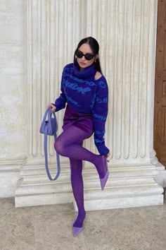 Color Stockings Outfit, Purple Socks Outfit, Outfits With Colorful Tights, Pink Pantyhose Outfit, Coloured Stockings Outfits, Colourful Stockings Outfit, Lavender Tights Outfit, Colored Stockings Outfit, Pink Stockings Outfit