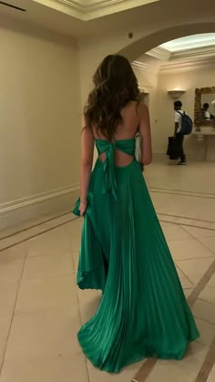 Prom 23, Prom Dresses Elegant, Prom 2023, Prom Dress Ideas, Prom Inspo, Prom Dress Inspiration