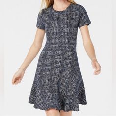 Product Description: Look Smart In This Short-Sleeve A-Line Dress Designed With A Classic Print And A Ruffled Hem. 100% Polyester Machine Wash Imported Approximate Measurements P2p 20” L 40” W 20” New With Tags Ships Quickly From A Clean And Smoke Free Home 121 Street Style Parisian, Review Dresses, Store Display, Trendy Plus Size, Womens Plaid, Fit Flare Dress, Black Print, Xl Dress, Fit & Flare