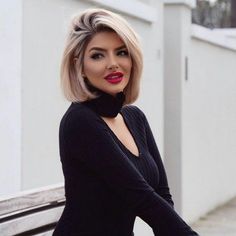 Volume Hairstyles, Trendy Bob, Fall Blonde Hair, Trendy Bob Hairstyles, Cool Short Hairstyles, Bangs With Medium Hair, Short Blonde Hair, Red Lipstick, Hairstyles With Bangs