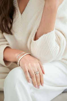 Silver Jewelry Ideas, Branding Shoot, Silver Accessories, Cluse Watch, Effortless Chic, Fashion Chic, Jewelry Lover