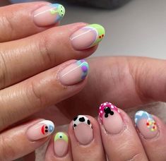 Disney Inspired Manicure, Disney Nails Up, Pixar Nails Acrylic, Nail Inspo Disney, Disney Pixar Nails, Disney Short Nails, Nail With Charms, Nails Characters, Disneyland Nails Designs