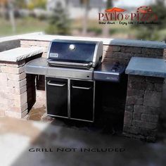 an outdoor bbq grill is shown with the words patio and pizza on it