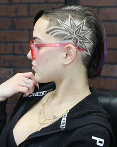 Side Part Undercut Hairstyle Idea: Star Undercut, Undercut Design, Shave Designs, Hair Tattoo Designs, Undercut Hair Designs, Undercut Hairstyle, Shaved Designs, Undercut Hairstyles Women, Undercut Designs