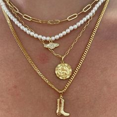 Evry Jewels, Saturn Necklace, Baby Necklace, Jewel Necklace, Heaven Sent, Link Up, Cow Boy, Stunning Necklace, Jewelry Inspo